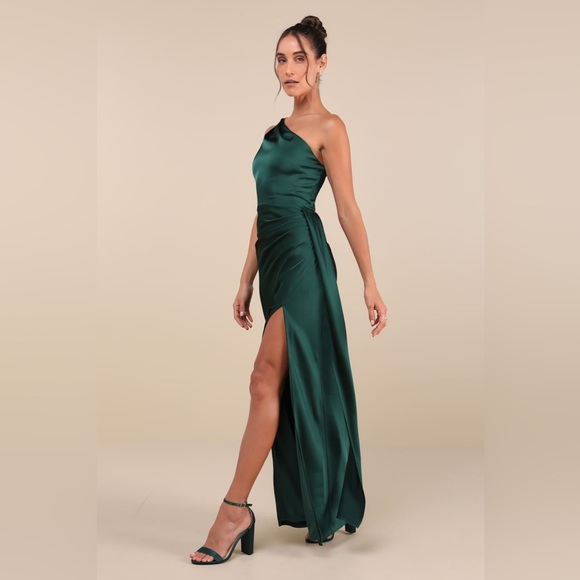 LULU’S Signature Elegance Emerald Satin One-Shoulder Maxi Dress - Picture 3 of 5